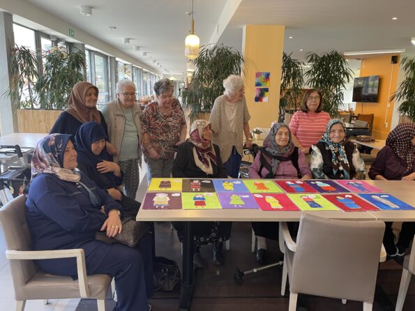 Ontmoeting voor senioren in en uit de WZC Sporenpark